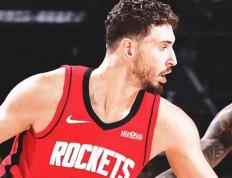 申京(jīng)现在场均正负值+14.9，与约基奇(qí)并列(liè)NBA正负值最高