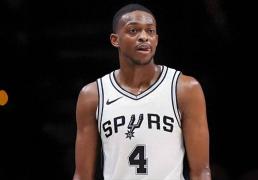 NBA，达龍(lóng)·福克斯續(xù)约评价