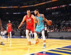 NBA5大超远绝杀！吉迪14.3米绝杀湖人，榜首送18.6米神仙球