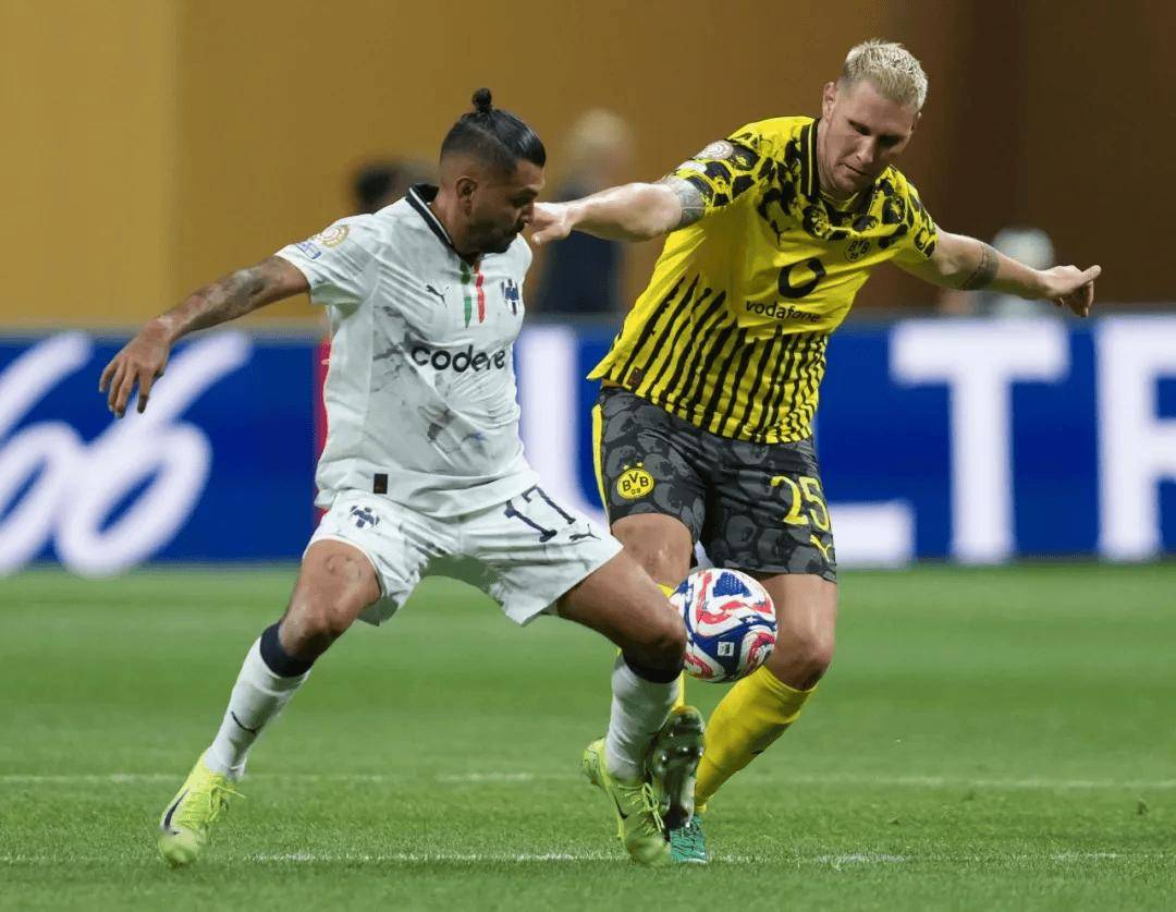 重温高光時(shí)刻，世俱杯“十佳球”盘点