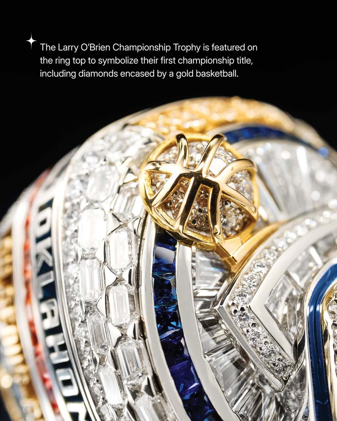 俄(é)克拉荷马城(chéng)雷霆队NBA总冠軍(jūn)戒指亮相(xiāng)