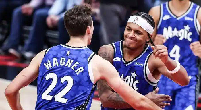 美媒选出5支潜力无限的NBA球(qiú)队，谁能(néng)建立王朝？